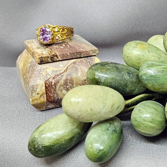 NWOT Beautiful Pink Glass Cabochon Ring, Gold Plate - Size 8 3/4 - Picture 6 of 7